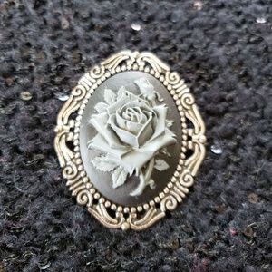 Victorian Gothic Rose Cameo Style Brooch Pin